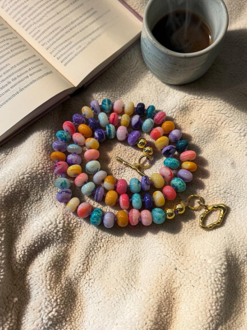 Hand-tied Opal Smooth Bead Necklace by Fucci Minnulli - Picture 4 of 5